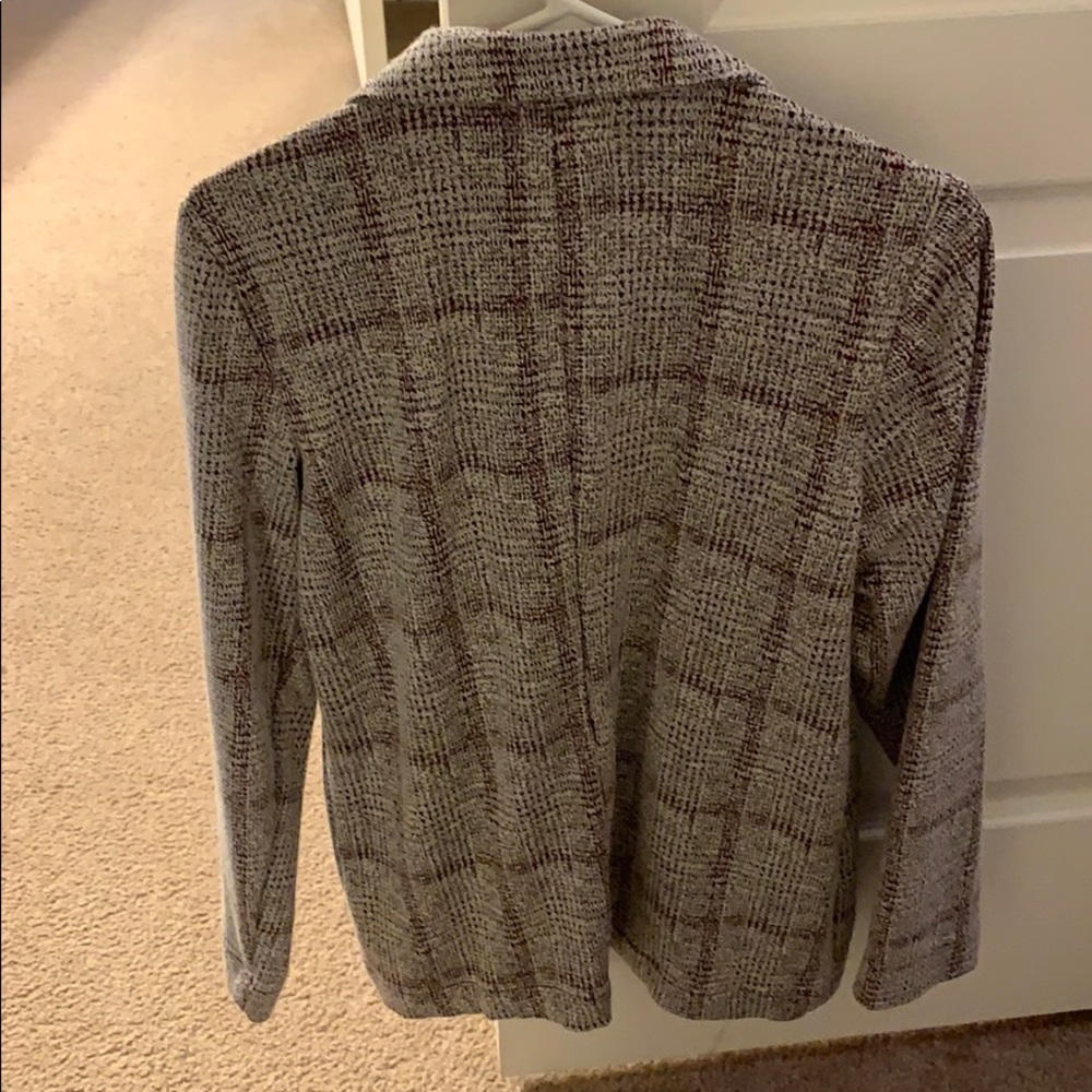 Blazer - Picture 2 of 2
